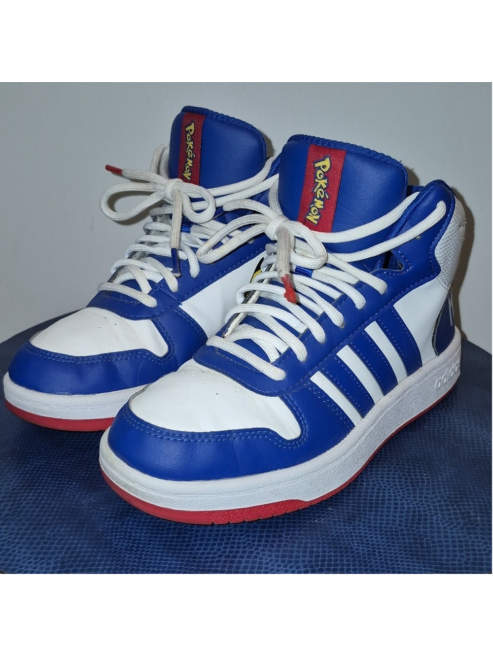 Adidas Pokémon Blue and White Sneakers mens sz.6 women sz 8.#1639]